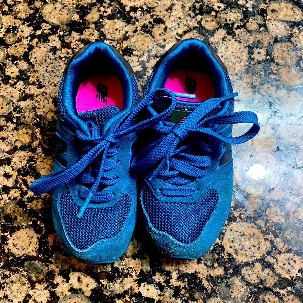 Toddler girls New Balance Size 8.5W